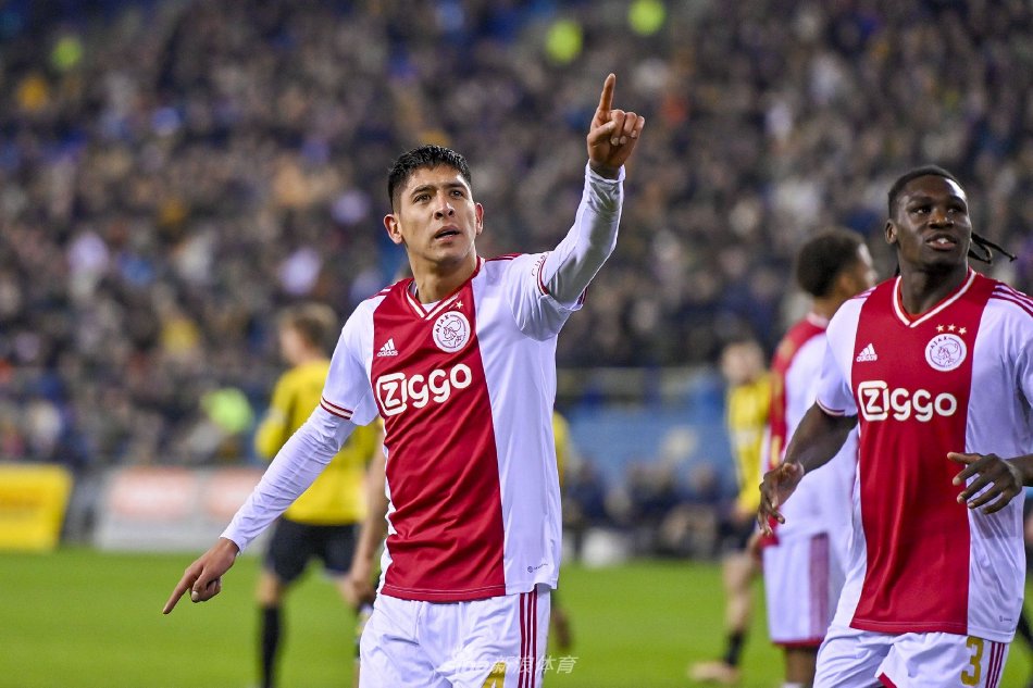 或创造者穿 或创造者穿